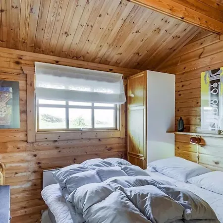 Cozy House With Stunning Sea Views